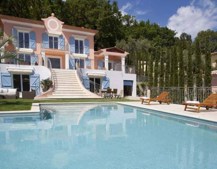 Вілла 400 кв. у закритій резиденції на продаж у Grasse -&nbsp;ref&nbsp;1628