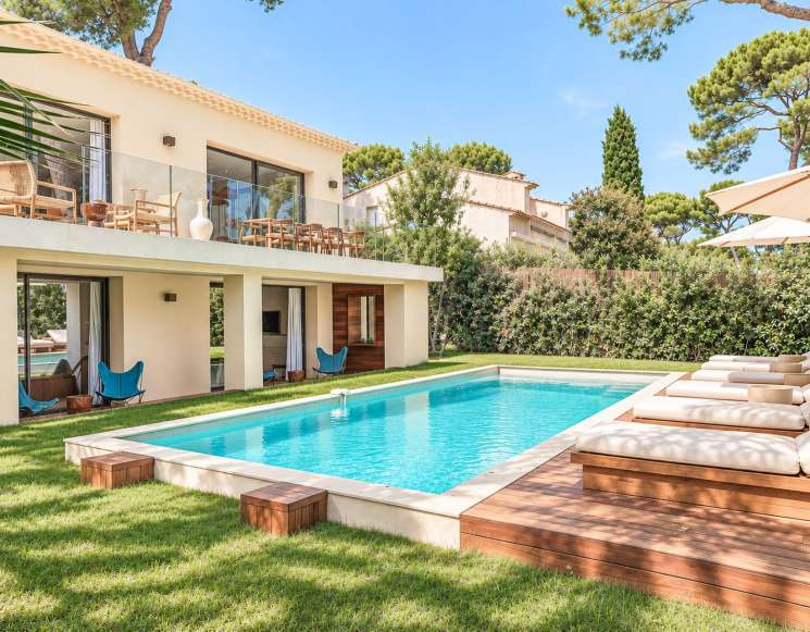 Charming Villa Just Steps from Garoupe Beach -&nbsp;ref&nbsp;3401