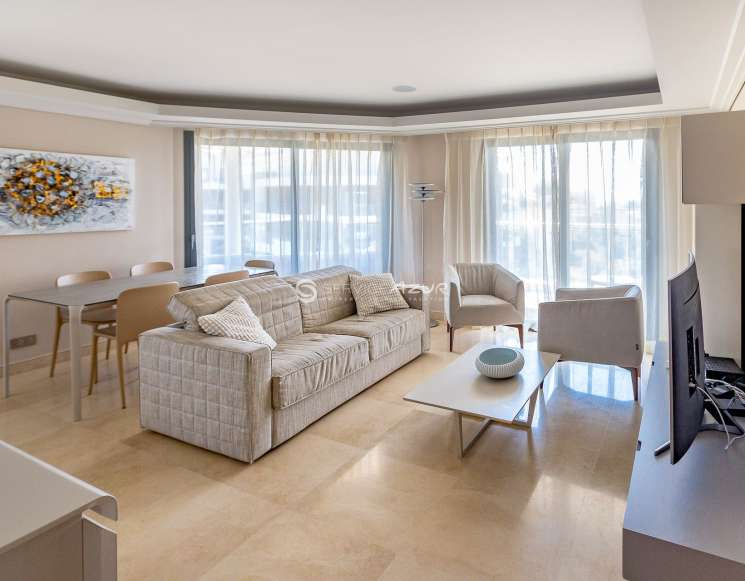 Appartement 4 pièces dans la résidence de standing Parc du Cap -&nbsp;ref&nbsp;5335