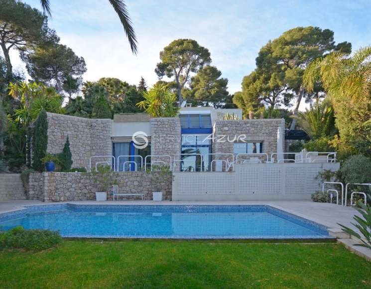 Sea View Villa in Roquebrune-Cap-Martin, Near Monaco -&nbsp;ref&nbsp;1017
