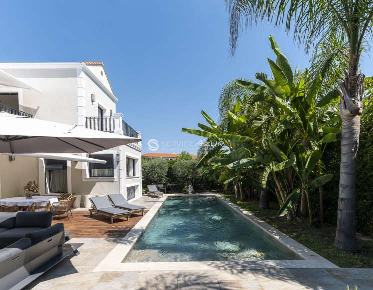 Вилла у моря в Кап Антиб рядом с пляжем Пешер - ref 3407