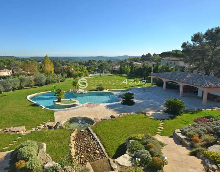 Spacieuse villa familiale proche village de Mougins - ref 1567