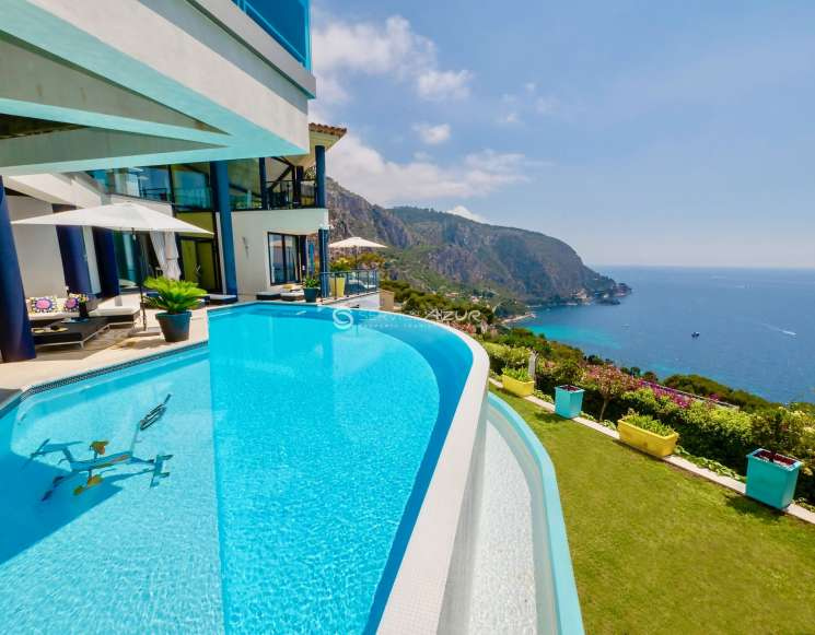 Villa de luxe avec vue mer panoramique à Eze-sur-mer - ref 3032