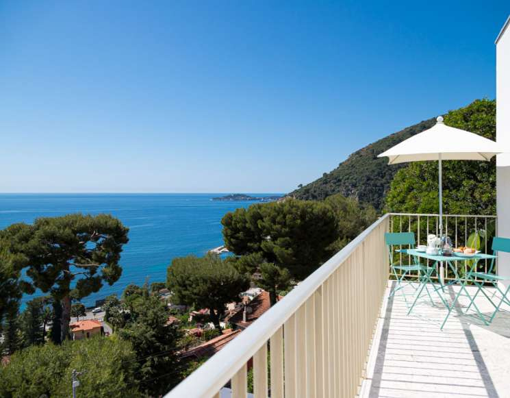 Современная вилла в Эз с панорамным видом на море и Cap-Ferrat -&nbsp;ref&nbsp;3042