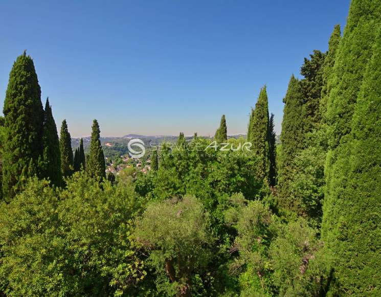 Имение на Лазурном берегу Франции с участком 180 гектар -&nbsp;ref&nbsp;1585