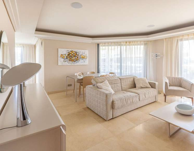 Appartement 4 pièces dans la résidence de standing Parc du Cap -&nbsp;ref&nbsp;5335
