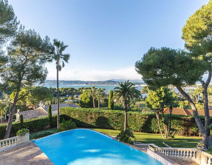 Роскошная вилла на мысе Антиб с видом на море -&nbsp;ref&nbsp;1419