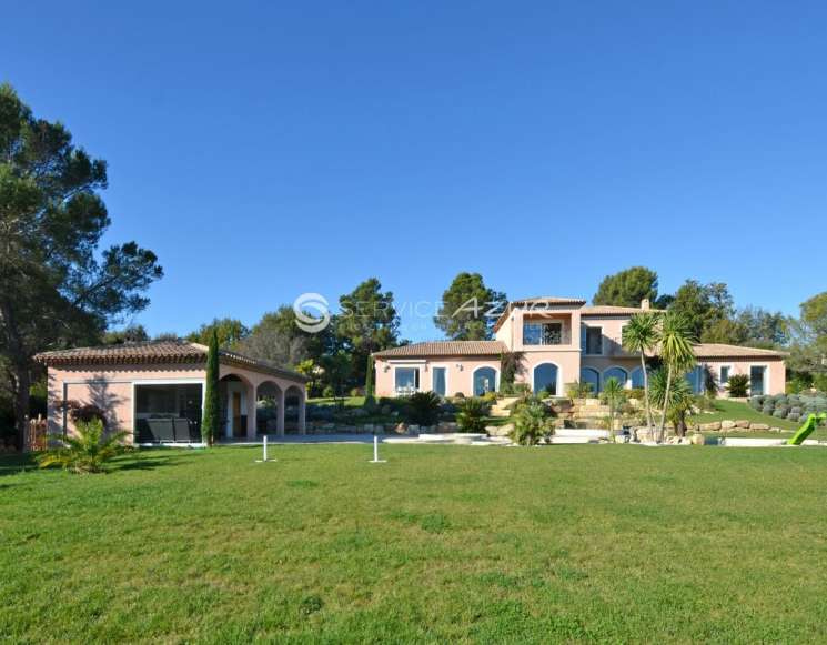 Spacieuse villa familiale proche village de Mougins - ref 1567