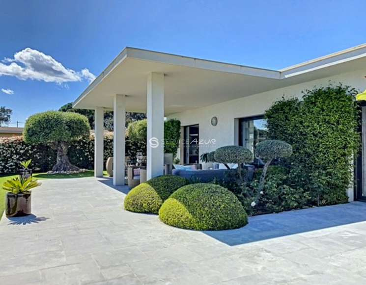 Modern Grimaud Villa with Panoramic Sea and Saint-Tropez Views - ref 4119