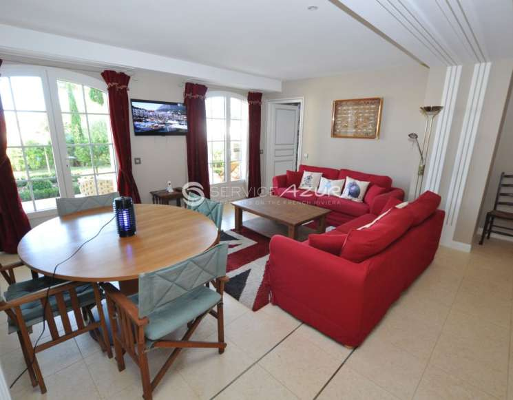 Splendide villa proche plage au Cap d'Antibes - ref 1428