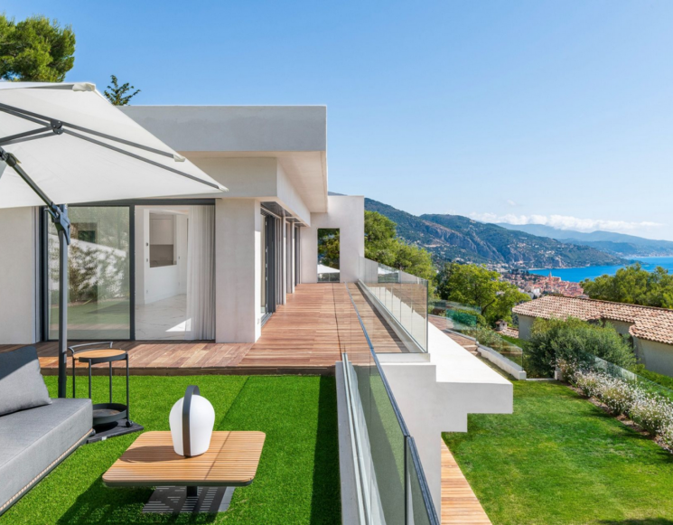 Новая вилла с панорамными видами в Рокбрюн-кап-Мартен -&nbsp;ref&nbsp;1010