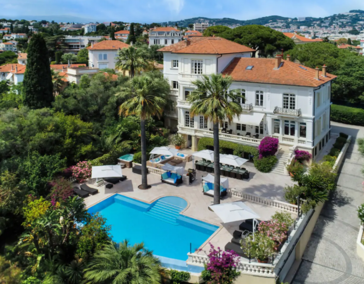 Location d'une villa belle époque vue mer à Cannes - ref 3549