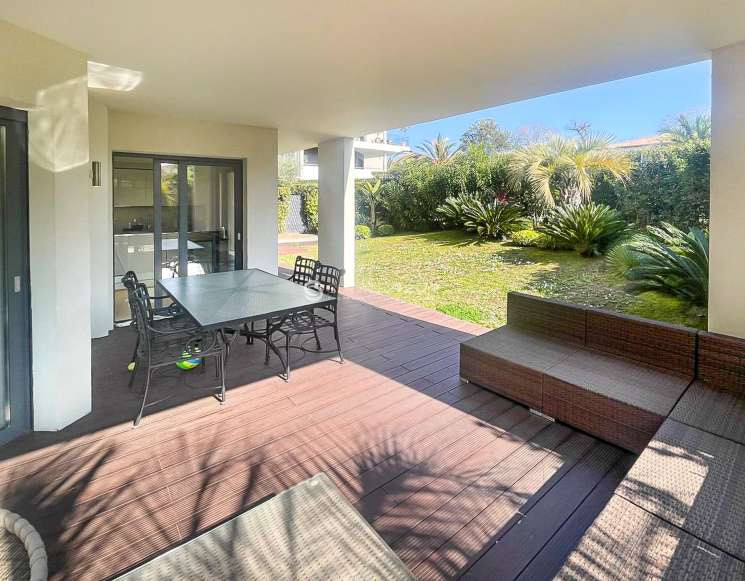 Apartment in Parc du Cap walking distance to Cap d'Antibes beaches -&nbsp;ref&nbsp;6330