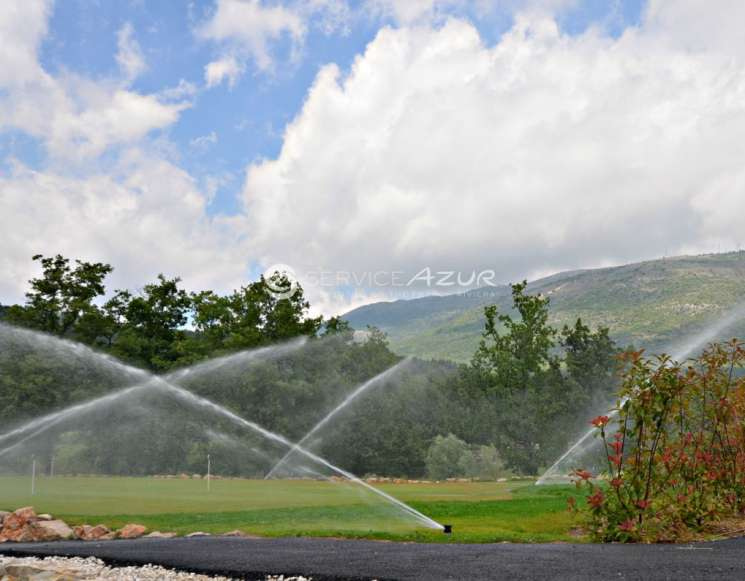 Vast 69-Hectare Golf Course Property near Cannes with Investment Potential - ref 7021