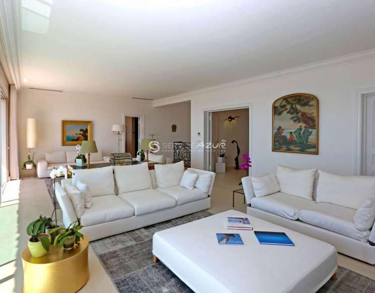 Cap Ferrat Sea View Villa with Modern Design and Expansive Grounds -&nbsp;ref&nbsp;1131