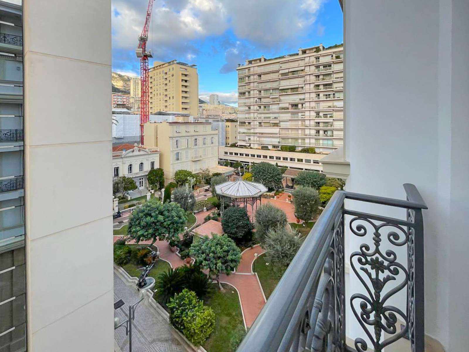 Apartment in Villa Portofino residence in La Condamine district of Monaco