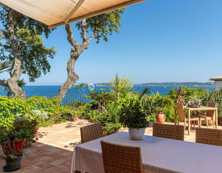 Вілла в Сен-Максім з красивим видом на море - ref 2307