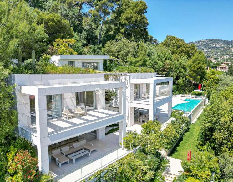 Villa contemporaine de luxe à Saint-Jean-Cap-Ferrat - ref 3053
