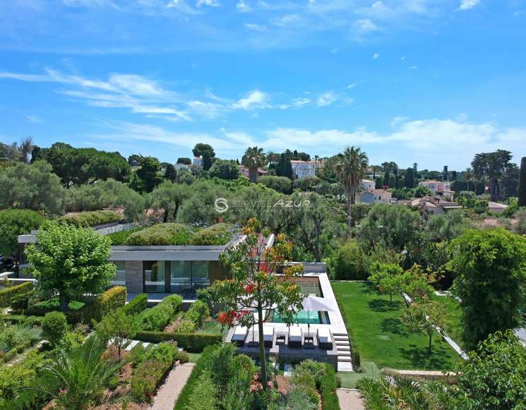 Роскошное имение на Кап д'Антиб с видом на море - ref 1403