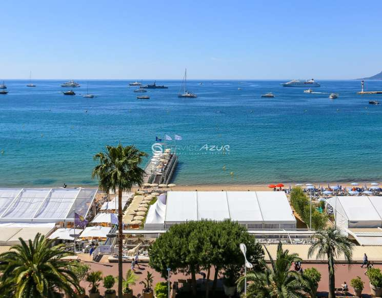 Апартаменти дуплекс у Каннах на Бульварі Круазет - ref 5300