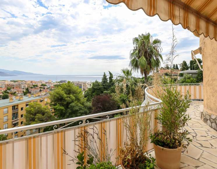 Sea view house to renovate in Roquebrune-Cap-Martin - ref 1009