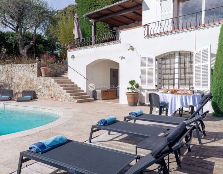 Villa proche Croisette et plages de Cannes - ref 3510