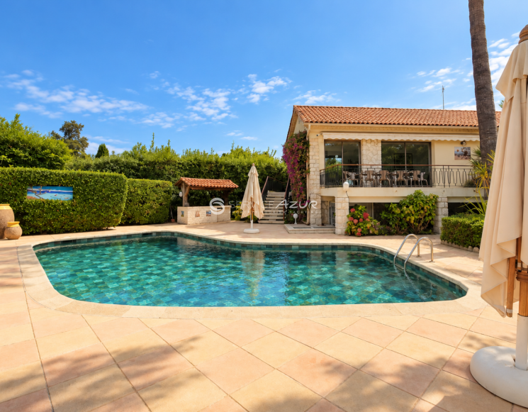 Private Villa with Pool and Sea Views in Cap d’Antibes -&nbsp;ref&nbsp;3448