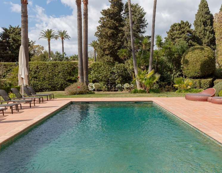 Имение из двух вилл в сердце Кап Антиб пешком до пляжей - ref 1405