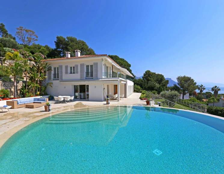 Cap Ferrat Sea View Villa with Modern Design and Expansive Grounds -&nbsp;ref&nbsp;1131