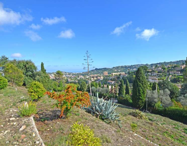 Expansive Sea View Land in Prestigious Cannes Area - ref 7763