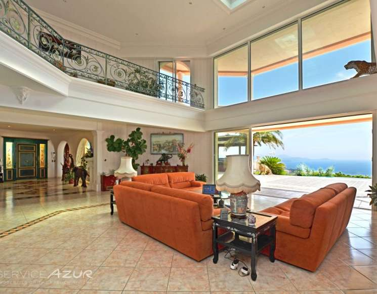 Luxury villa of 800 m² for sale in Saint Aygulf -&nbsp;ref&nbsp;2108