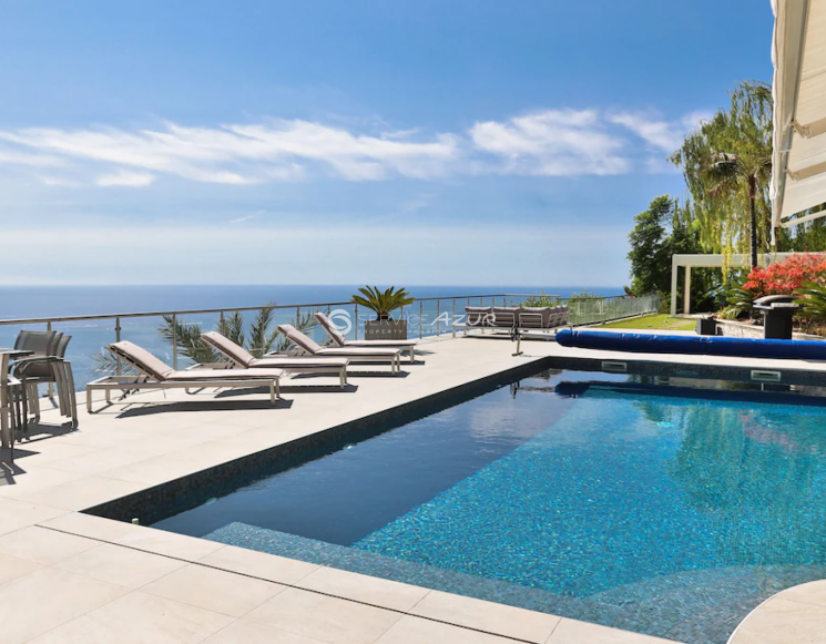 Вилла в Эз с панорамным видом на море - ref 3023