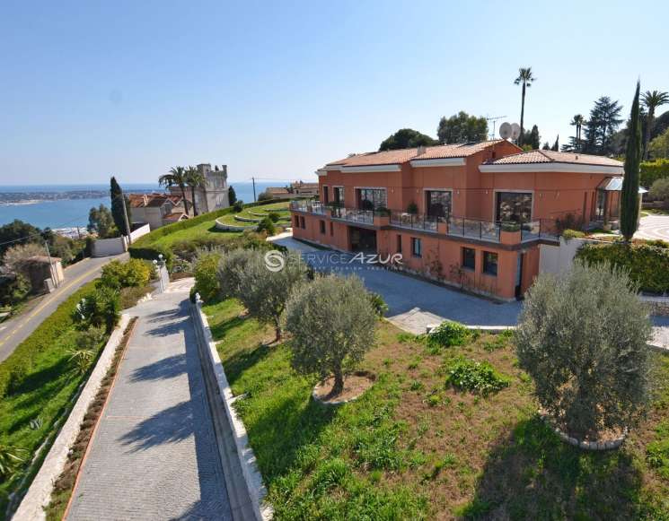 Family sea view house on the heights of Golfe-Juan - ref 1720