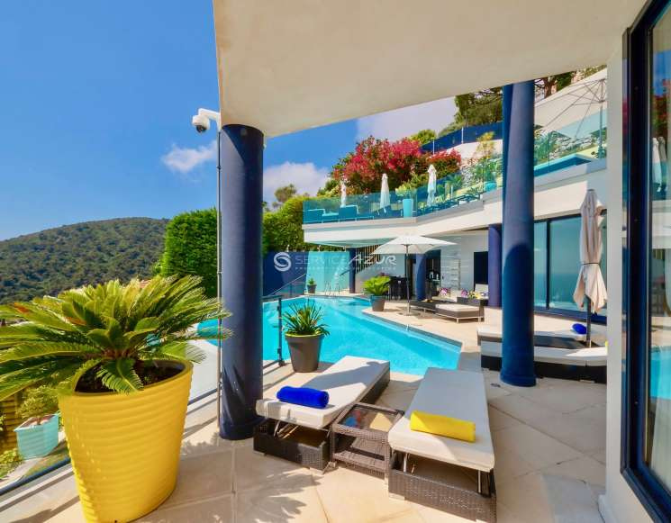 Villa de luxe avec vue mer panoramique à Eze-sur-mer - ref 3032