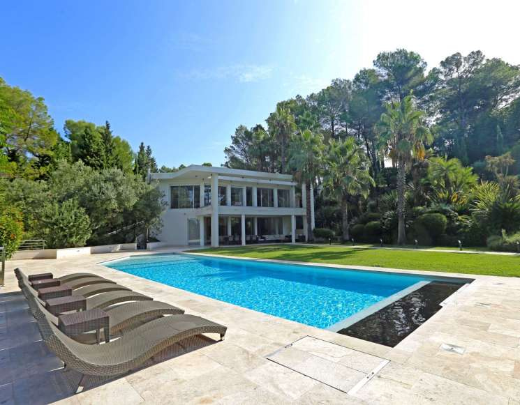 Villa contemporaine au sein d'un domaine résidentiel à Mougins -&nbsp;ref&nbsp;3624