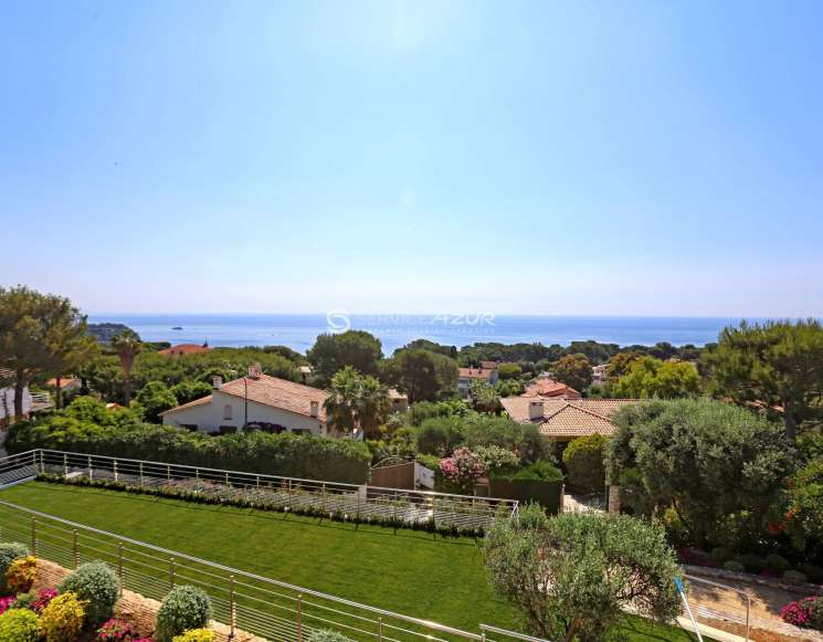 Cap Ferrat Sea View Villa with Modern Design and Expansive Grounds -&nbsp;ref&nbsp;1131