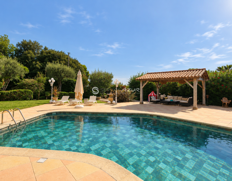 Private Villa with Pool and Sea Views in Cap d’Antibes -&nbsp;ref&nbsp;3448