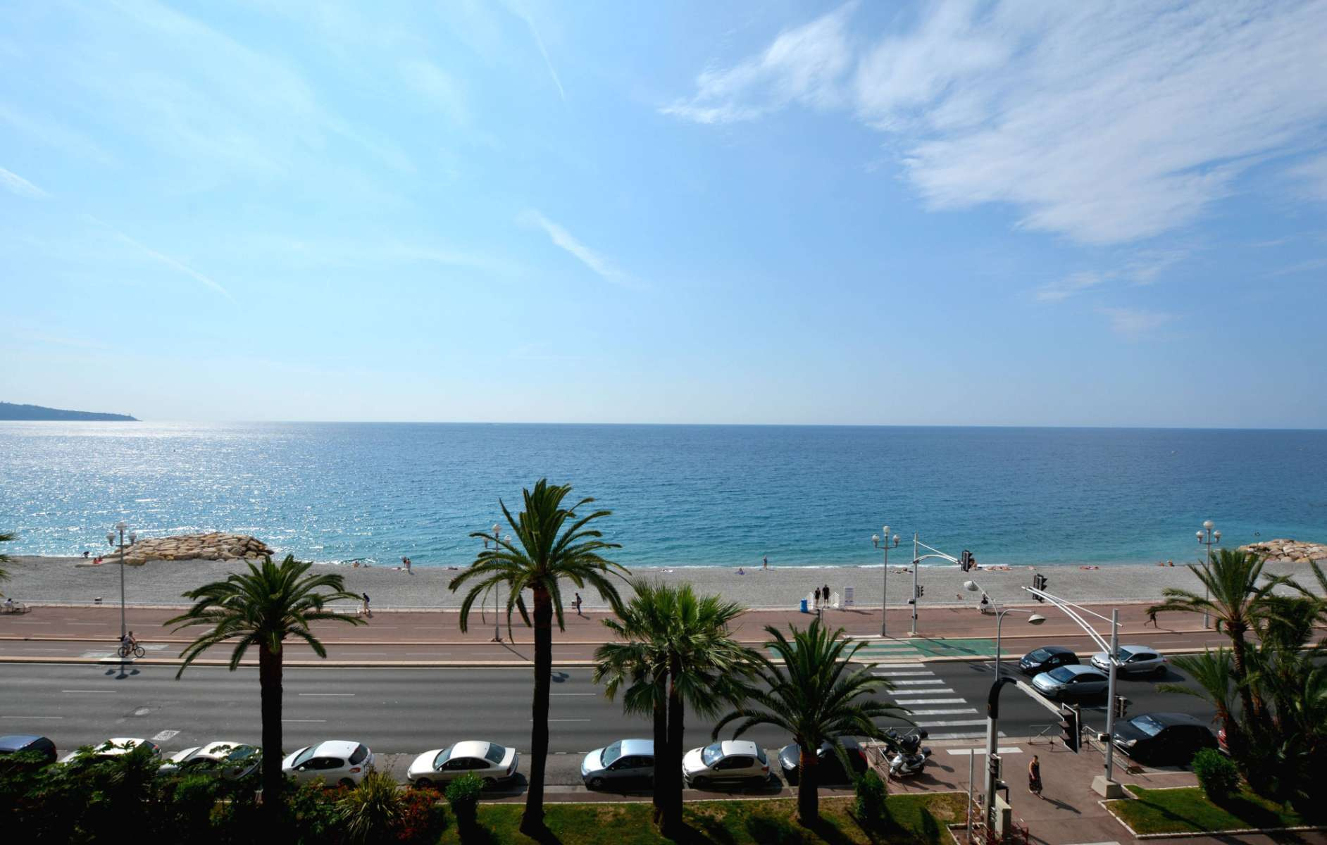 Аренда апартаментов дюплекс с видом на море в Nice