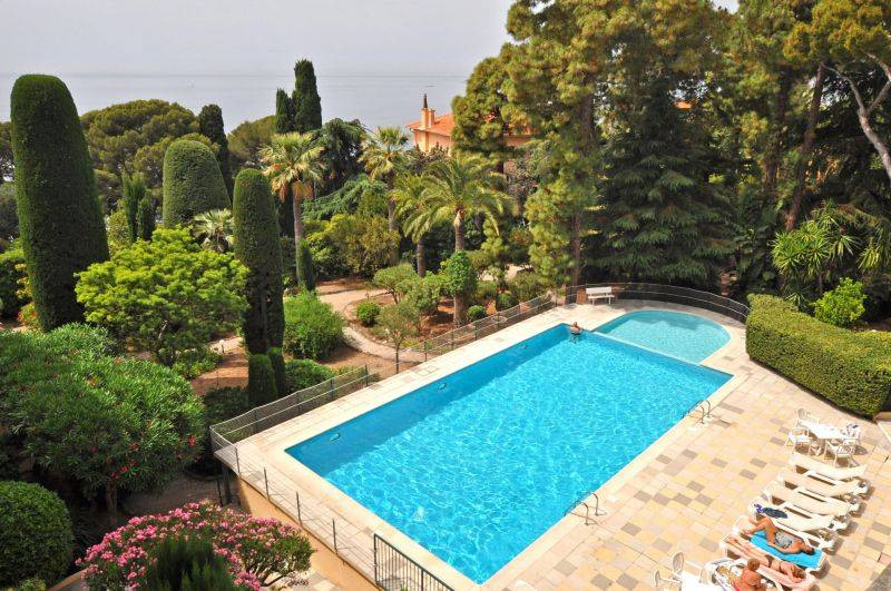 Appartement avec vue mer à louer à Cap-d’Ail