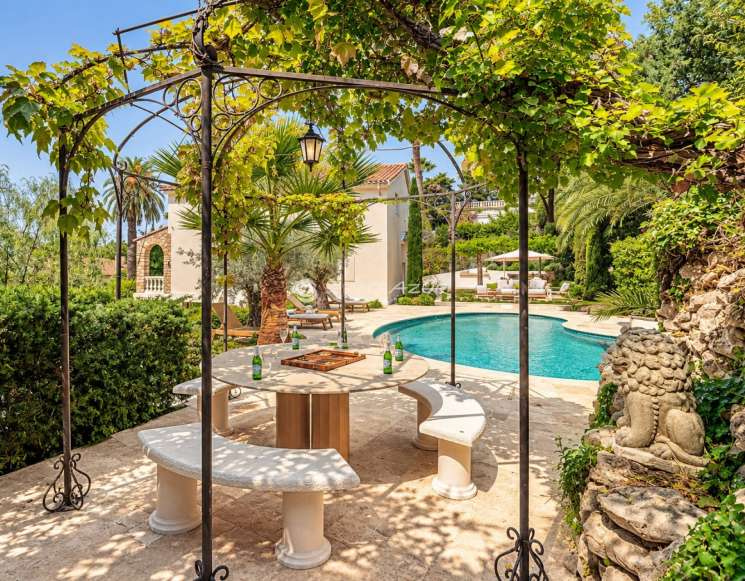 Villa avec piscine à Cannes, à 450 m des plages -&nbsp;ref&nbsp;3603