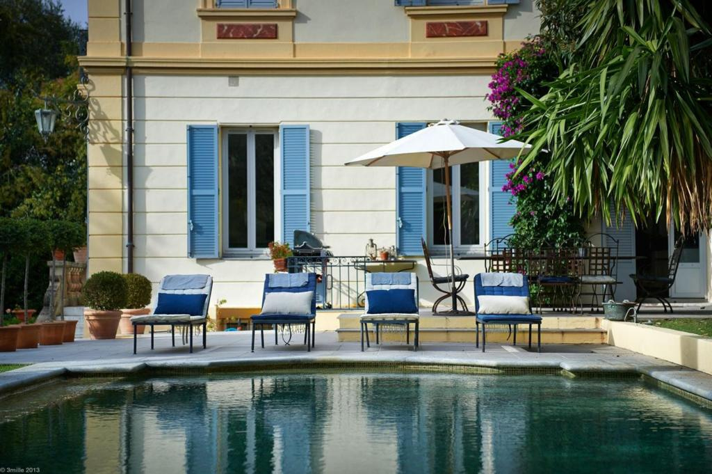 Villa de Belle Epoque au centre de Cannes