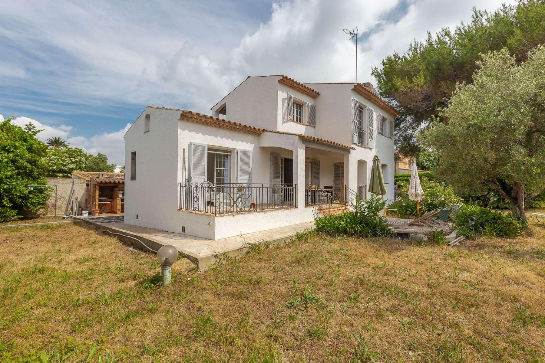 Provençal Home Just 200 Meters from the Beach of Cap d'Antibes