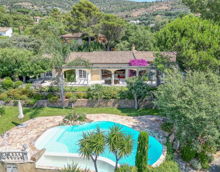 Luxury Villa in Beauvallon – Private Gated Estate Near Saint-Tropez -&nbsp;ref&nbsp;2303