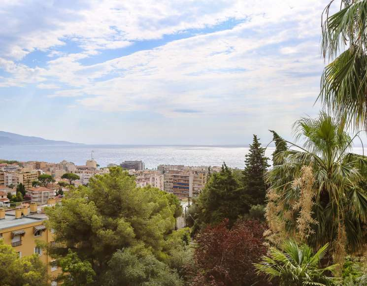 Sea view house to renovate in Roquebrune-Cap-Martin - ref 1009