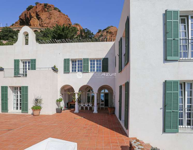 Direct Sea Access Villa in Théoule-sur-Mer with Cannes Panorama -&nbsp;ref&nbsp;4113