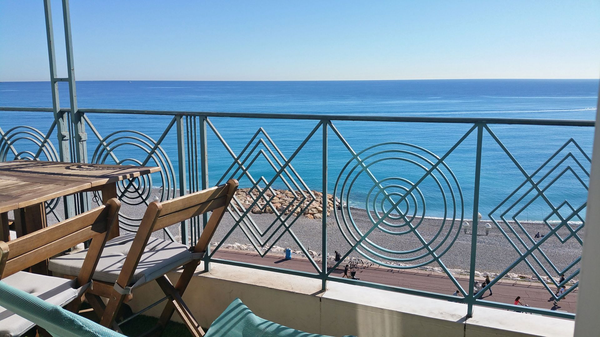 Аренда апартаментов в Nice на Английской Набережной Promenade des Anglais