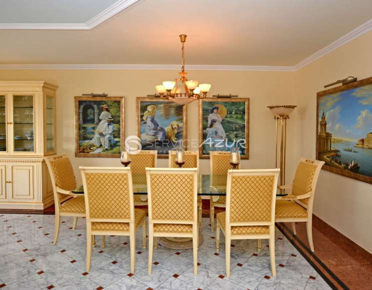 Location d'une villa de luxe vue mer dans un domaine fermé à Cannes - ref 3566