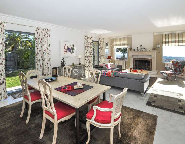 Villa in a quiet and peaceful location at Vence - ref 1506