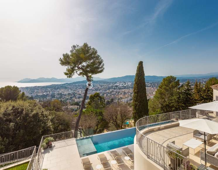 Villa 5 bedrooms in Cannes offering panoramic sea views -&nbsp;ref&nbsp;1519