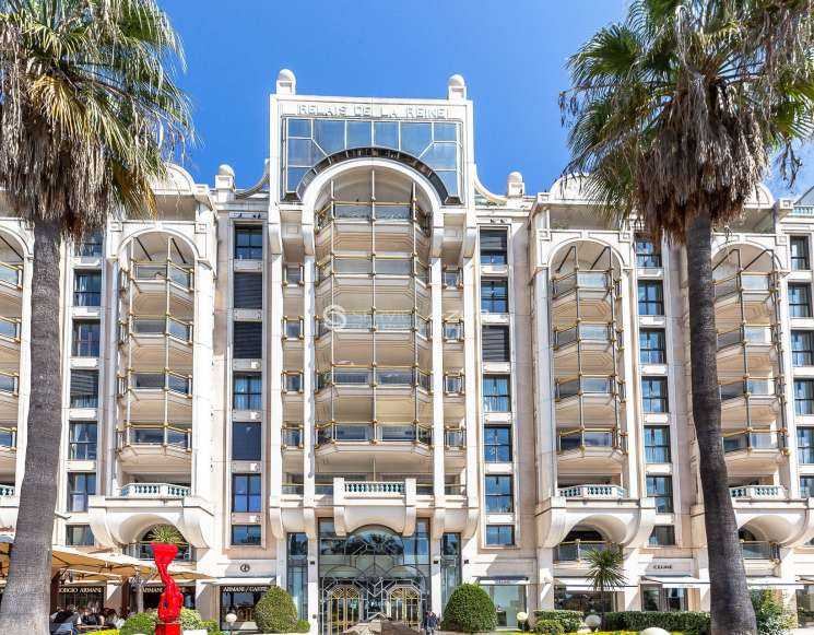 Апартаменти дуплекс у Каннах на Бульварі Круазет - ref 5300